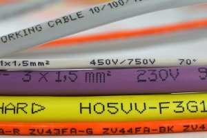 Čierny atrament rýchloschnúci na PVC káble 70000-00120